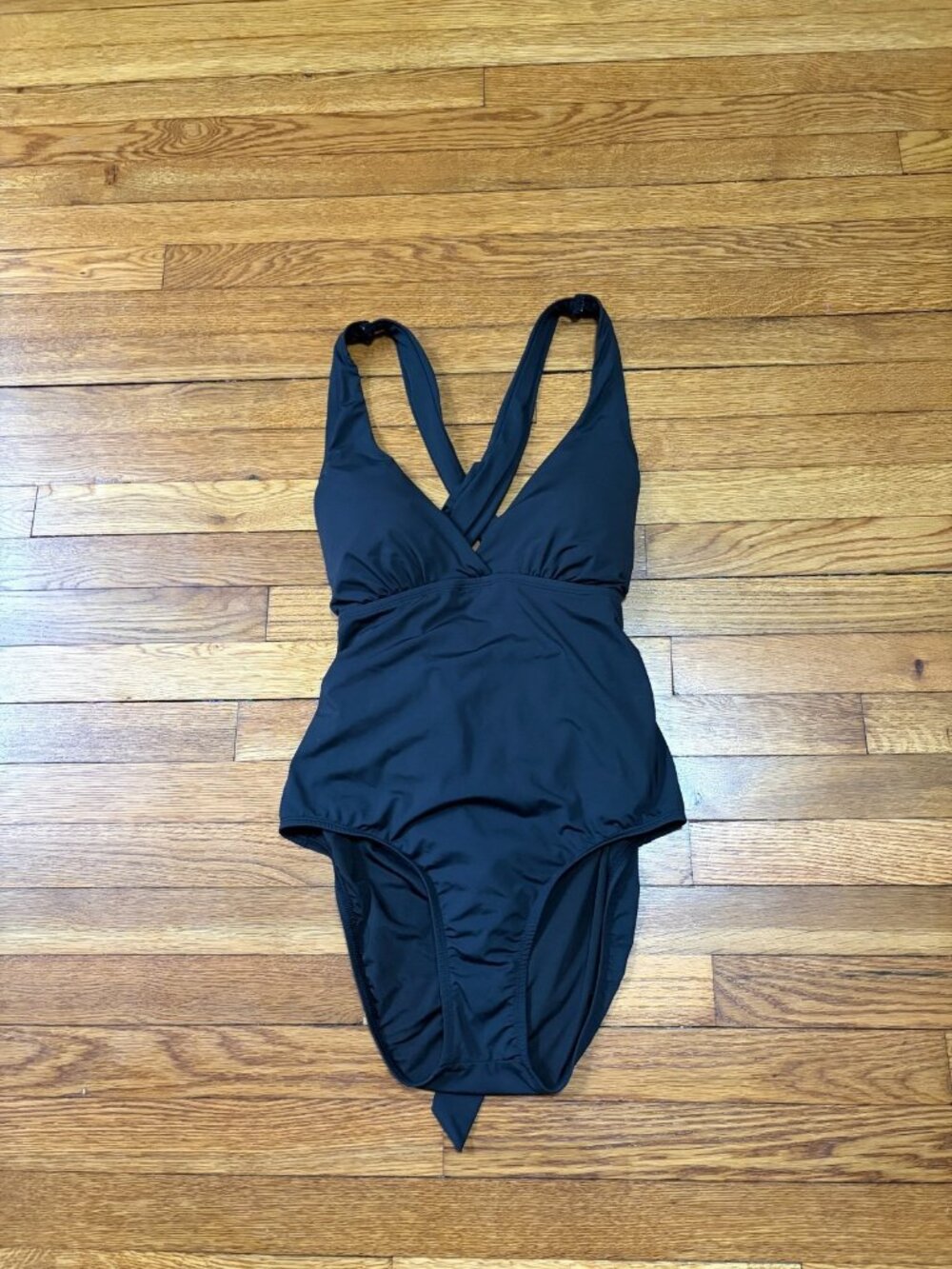 Jantzen Womens One Piece Swimsuit Size 10 Black Stretch Surplice Cross Strap